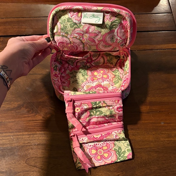 Vera Bradley, Jewelry Case, Petal Pink - Picture 5 of 6